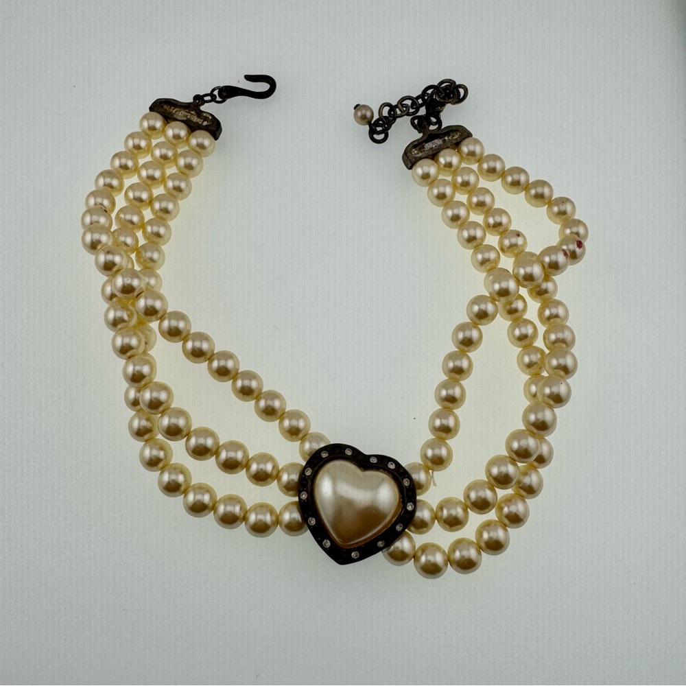 Carolee Vintage Gold Pearl Heart Necklace Chocker Shepards Hook Closure